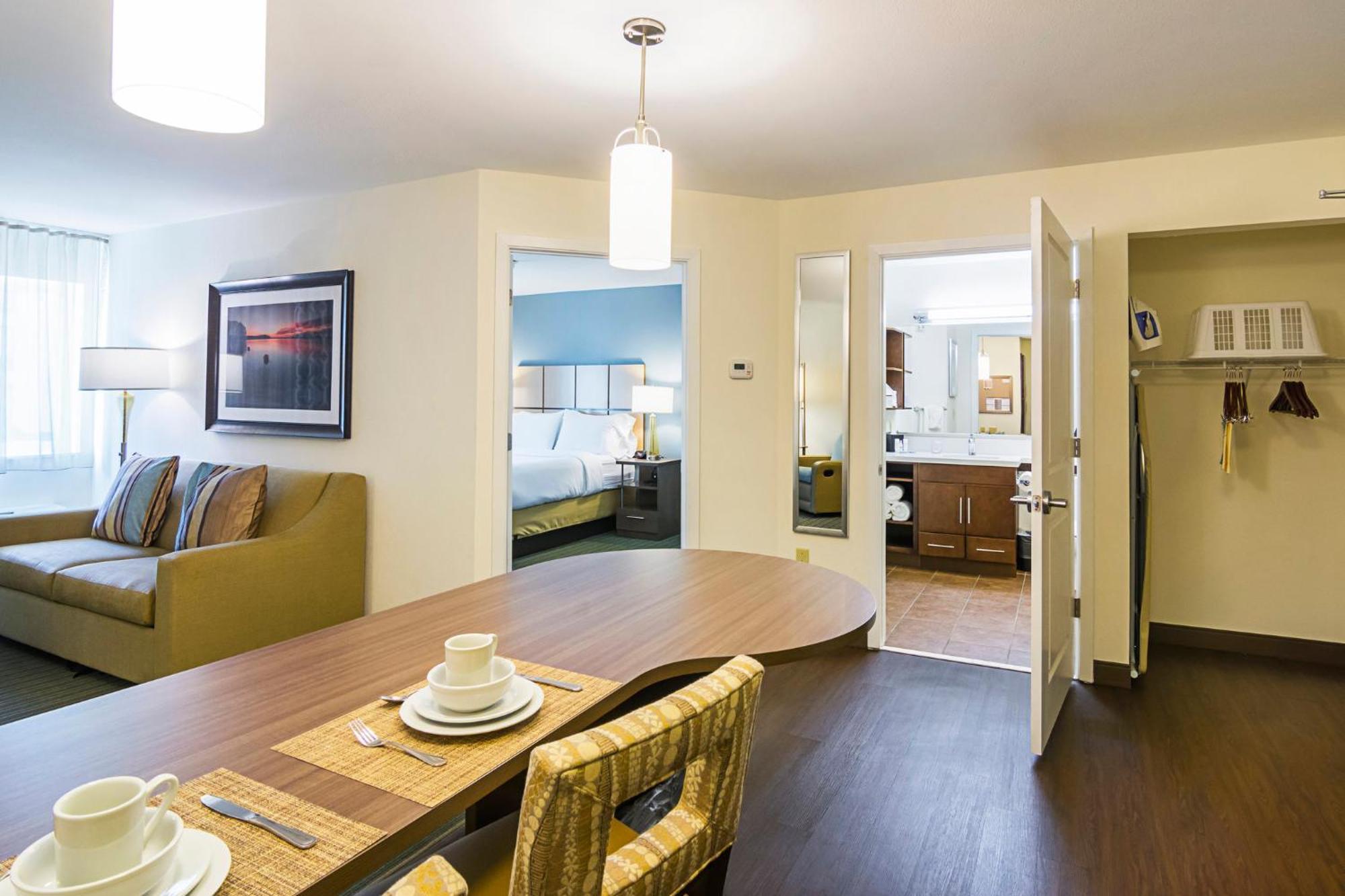 Candlewood Suites - Pensacola - University Area By Ihg Bagian luar foto