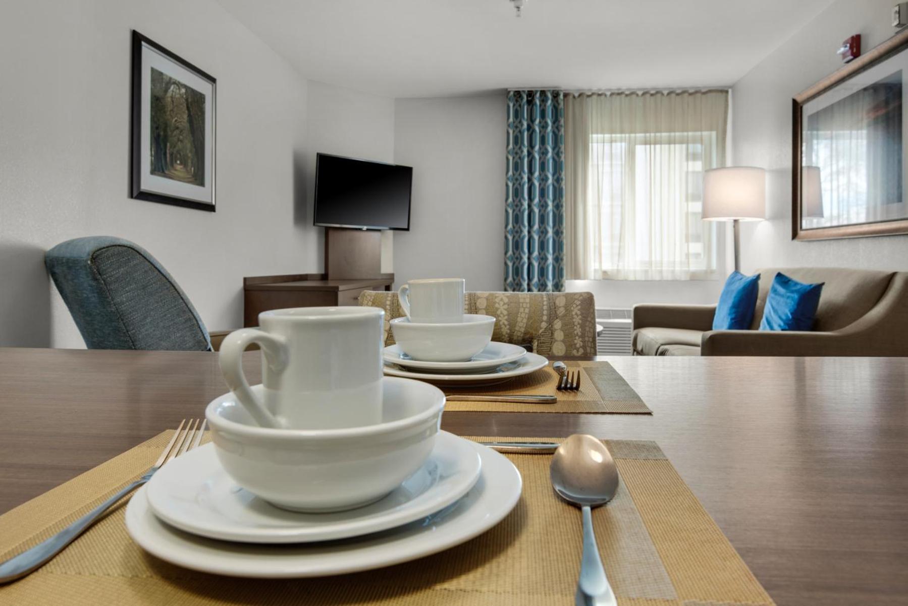 Candlewood Suites - Pensacola - University Area By Ihg Bagian luar foto