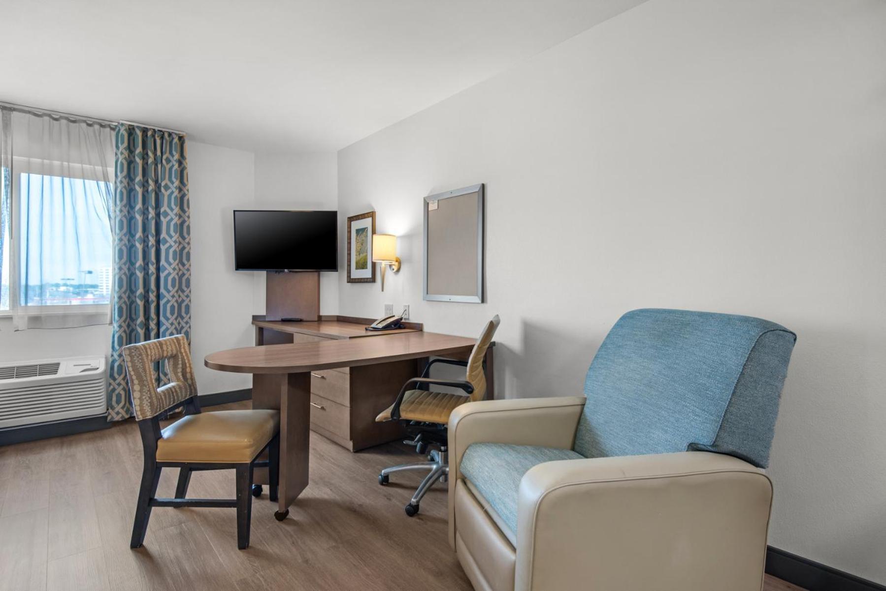 Candlewood Suites - Pensacola - University Area By Ihg Bagian luar foto