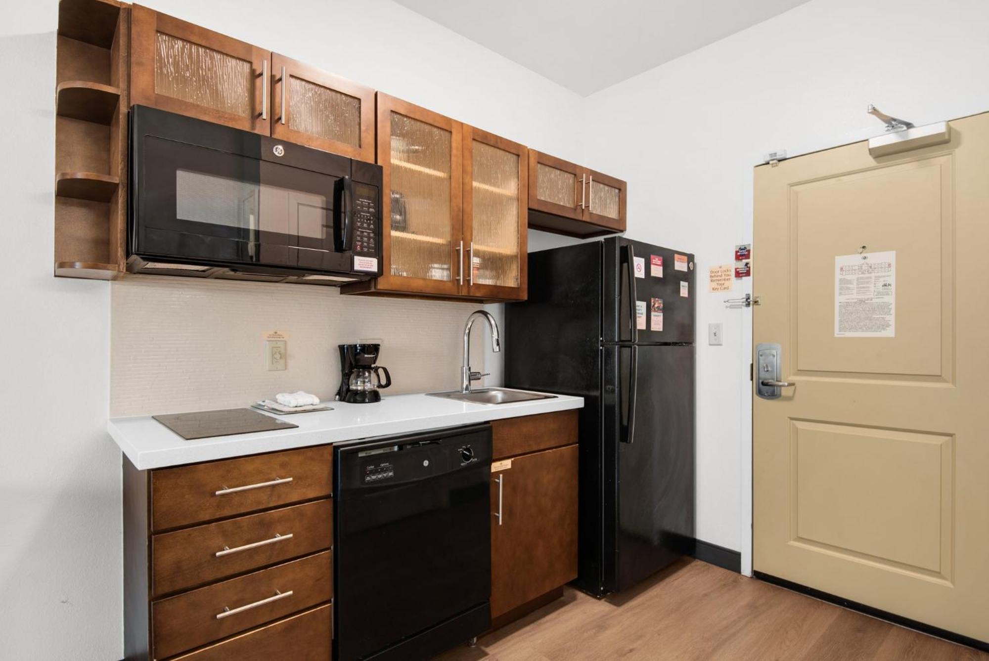 Candlewood Suites - Pensacola - University Area By Ihg Bagian luar foto