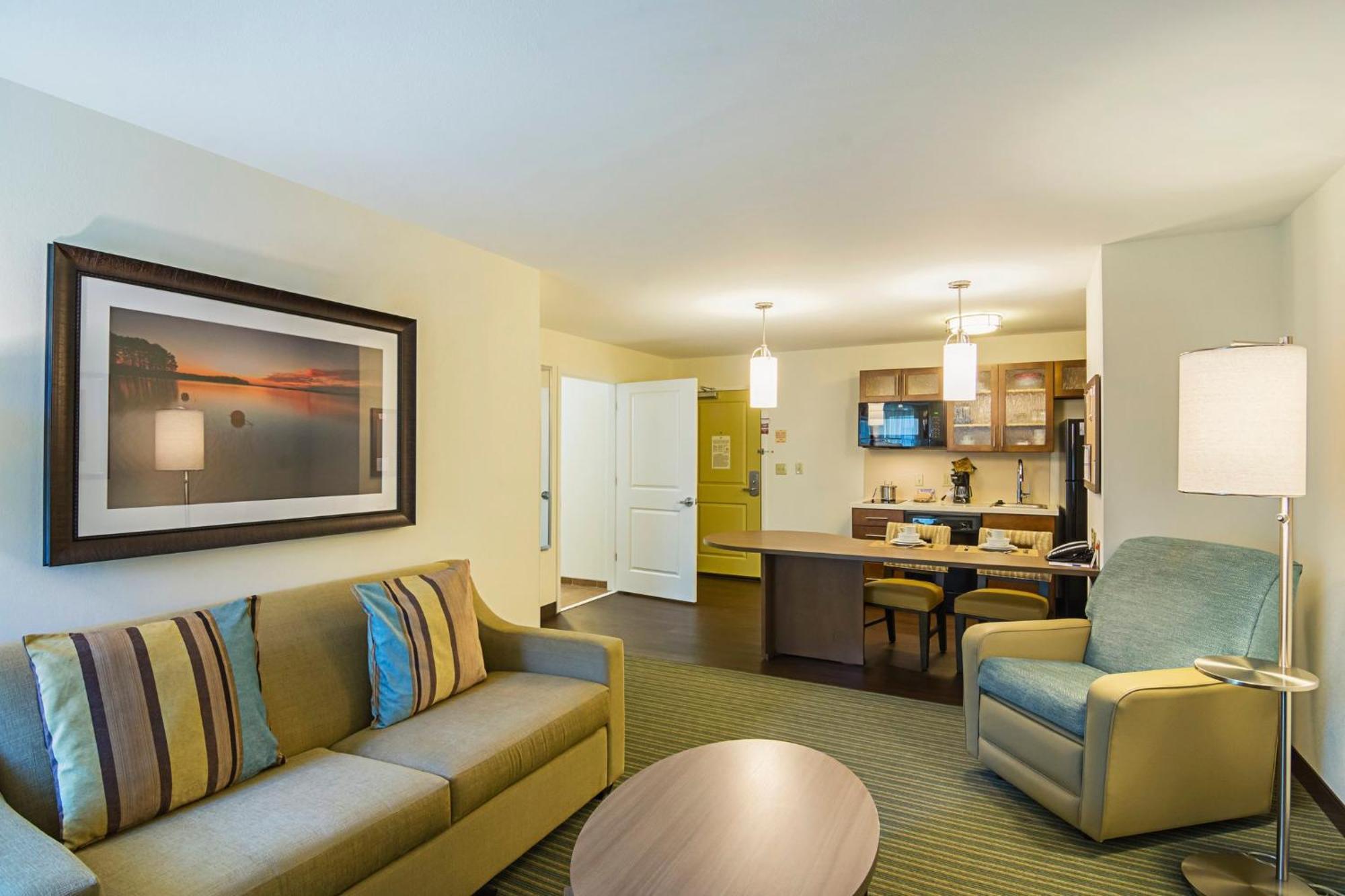 Candlewood Suites - Pensacola - University Area By Ihg Bagian luar foto